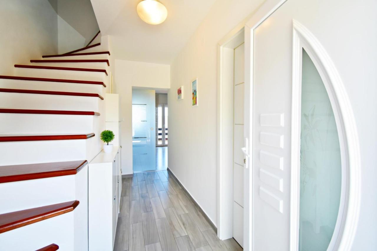 Apartman Lukas ราบัซ ภายนอก รูปภาพ